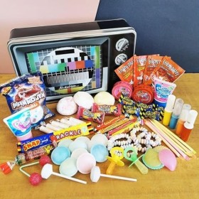 NostalGift.com - Coffret Cadeau bonbon : Boîte "Mire tv" - Bonbons des années 80