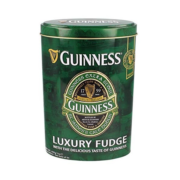Cette boîte ovale de bonbons au caramel de luxe fait partie de la collection officielle Guinness, 200 g