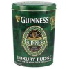 Cette boîte ovale de bonbons au caramel de luxe fait partie de la collection officielle Guinness, 200 g