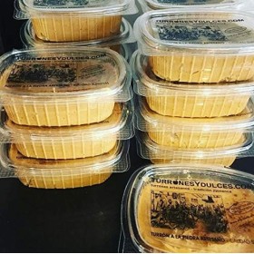 Turron à la pierre artisanale en bocaux de 1 kg