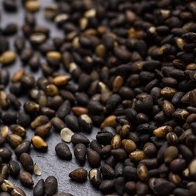 Emma Basic Graines de Sésame Noir Grillées 1kg | Riche en fibres | source de protéines | Végétalien | Arôme riche | Antioxyda