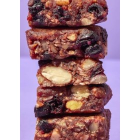 KoRo - Barre Crue Au Cassis 20 x 50 g - Goût fruité - Aux cassis et amandes - Vegan et sans gluten