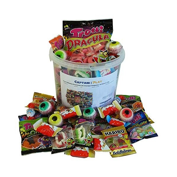 CAPTAIN PLAY | Creepy Halloween Horror Bucket avec Halloween Candy et Ferrero Kinder | 1 kg