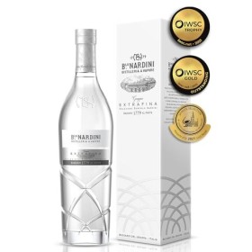 Nardini Veneto Eau de Vie de Raisin Grappa Extrafina Selezione Bortolo 700 ml