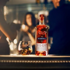 MARTELL VSOP Red Barrel avec étui Cognac - 40%, 70cl