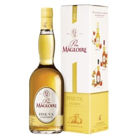Pere Magloire Calvados Brandy Fine VS Calvados 700 ml