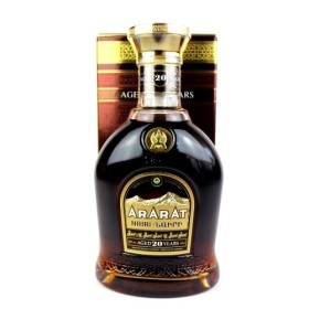 ARARAT NAIRI Brandy 20 ans - 40 % - 50 cl