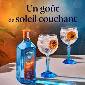 Bombay Sapphire Sunset Limited Edition Premium London Dry Gin, infusé à la vapeur avec de la cardamome blanche, du curcuma et