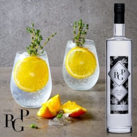 RGP - Gin Royal Portugais 700 ml - distillé à partir des herbes les plus aromatiques des terres portugaises - Laissez vous su