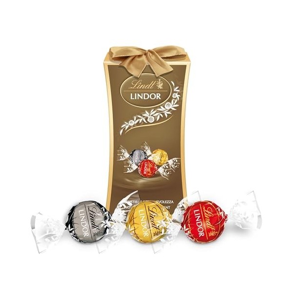 Lindt - Mini Cadeau LINDOR Assorti - Assortiment de Chocolats au Lait, Noirs 60% et Blancs - Cœur Fondant - Idéal pour Noël, 