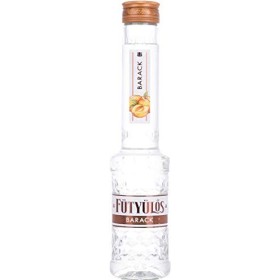Barack Fütyülös 34,5% Vol. 0,5l