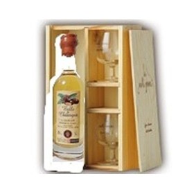 liqueur belle de chataigne 35cl presente en coffret bois et ses 2 verres degustation louis roque