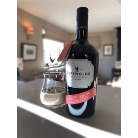 COTSWOLDS Cream Liqueur - 17% Alcool - Origine : Angleterre - Bouteille 70 cl