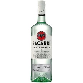 Bacardi rhum, coffret de dégustation de 3 rhums 10cl Bacardi agês de 4, 8 et 10 ans.