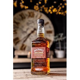 Jack Daniel’s Triple Mash Blended Straight Whiskey 0,7L 50% Vol. 
