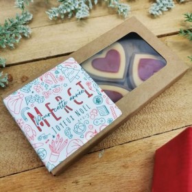 NostalGift.com - Joyeux noël - Cœurs "merci pour cette année" au chocolat au lait rouge et blanc