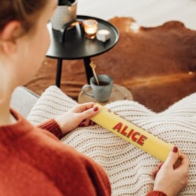 Toblerone personnalisée avec le nom - Personnalisez la barre Toblerone avec le nom de votre choix, chocolat au lait avec du n