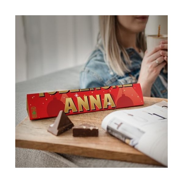Toblerone de Noël personnalisée - Personnalisez la barre Toblerone de Noël avec le nom de votre choix, chocolat au lait avec 