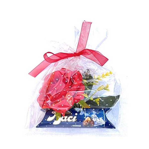 Baci Perugina Idées cadeaux Noël 2023 - Perugina Classici 37,5 g + Rose rouge artificielle