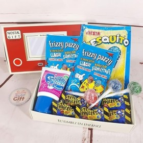 NostalGift.com - Coffret cadeau : Boîte console retro remplie de bonbons tache langue